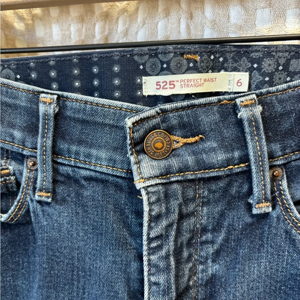 Classic Blue Straight Leg Women's Jeans - Picture 2 of 4